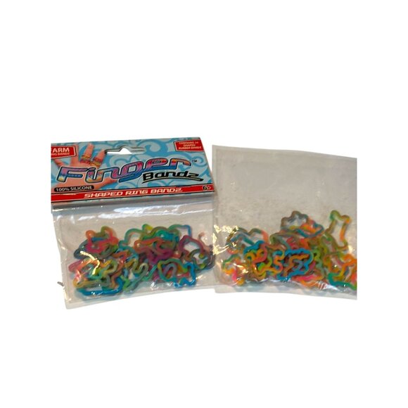 100 + Pcs Assorted Silicone Shaped Bandz Animal & Object Designs Kids Party Favo - Picture 3 of 10